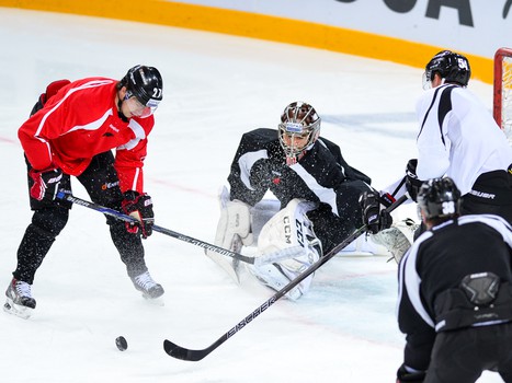 Раскатка "Авангарда" перед матчем с "Сибирью"