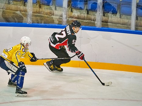 Товарищеский матч. "Авангард" - "РоКи" 3:1