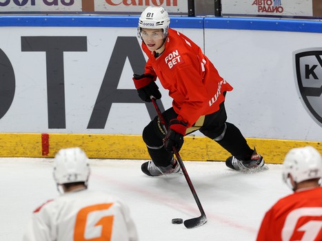 Раскатка «Авангарда» перед матчем в Хабаровске