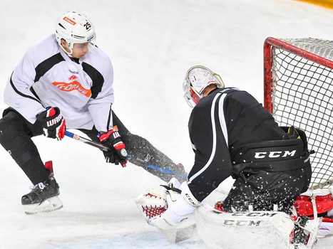 Открытая тренировка "Авангарда" перед стартом плей-офф