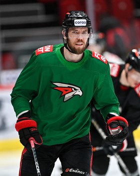 Раскатка «Авангарда» перед пятым матчем серии с «Сибирью»