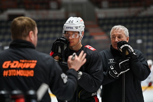 Тренировка «Авангарда» в Хабаровске