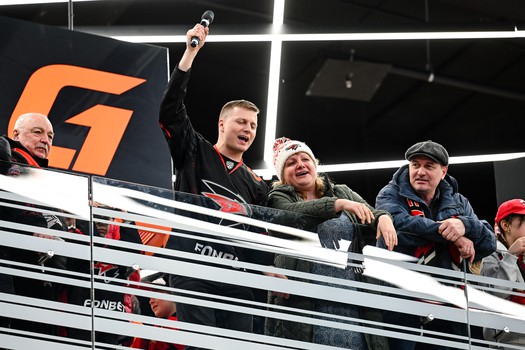 «Авангард» - «Нефтехимик» 4:2. Вокруг матча