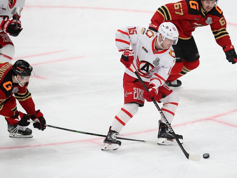 02.03.2021. 1/4 финала, 1 матч. «Авангард» - «Автомобилист» 3:0