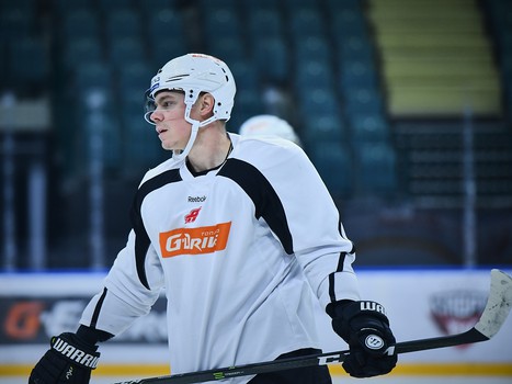 "Авангард" готовится к выездному матчу против СКА