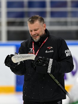 Раскатка «Авангарда» перед матчем в Уфе