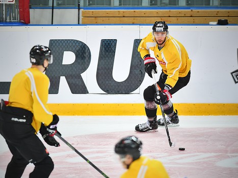 Раскатка "Авангарда" перед матчем с "Торпедо"