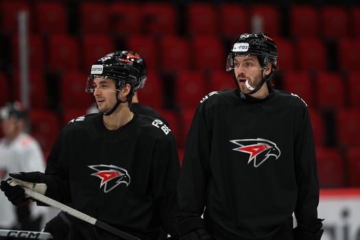 Тренировка «Авангарда» перед матчем с «Нефтехимиком»