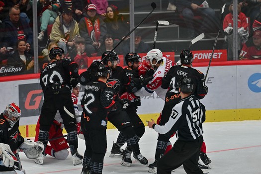 03.10.2025. «Авангард» - «Локомотив» 4:1