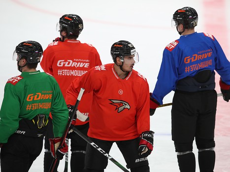 Раскатка «Авангарда» перед матчем с «Автомобилистом»