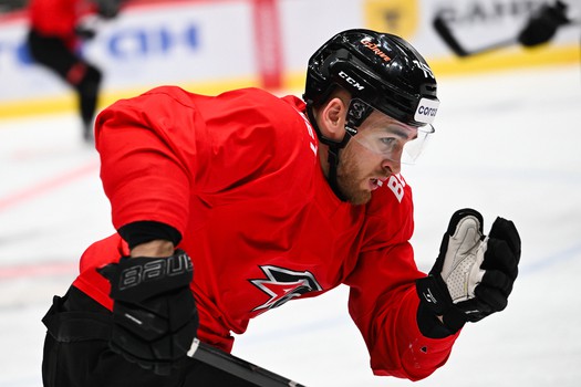 Тренировка «Авангарда» перед первым матчем серии с «Нефтехимиком»