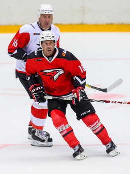 Сборная «Авангард» - Сборная «Газпром нефть» 10:4