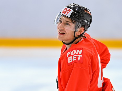 Тренировка «Авангарда» перед отправлением на турнир в Сочи