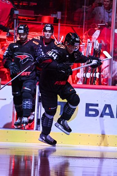 13.09.2025. «Авангард» - «Динамо» Мск 7:4