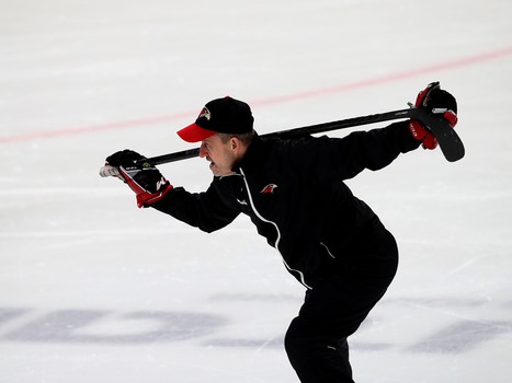 «Авангард» возобновил тренировки. Первое занятие по катанию