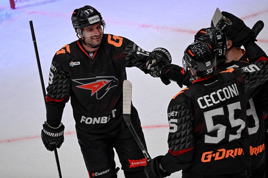 15.02.2026. «Авангард» - «Трактор» 6:2