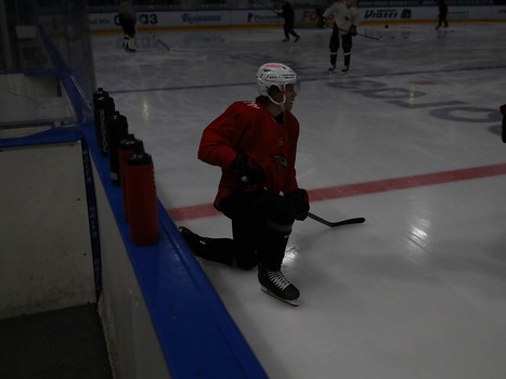 Тренировка «Авангарда» перед пятым матчем серии с «Ак Барсом»