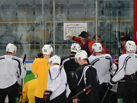 Тренировка "Авангарда" перед выездом по Сибири и Дальнему Востоку