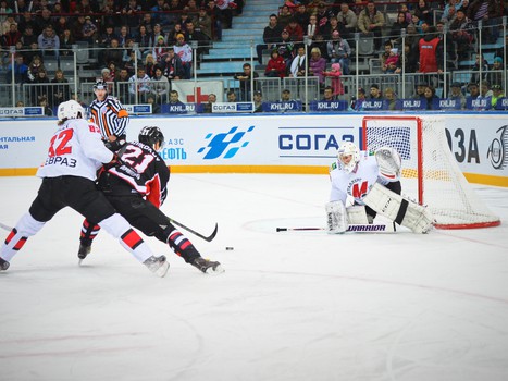 10.10.2015. "Авангард" - "Металлург" Нк 1:4