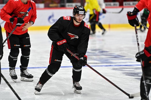 Тренировка «Авангарда» перед матчем с «Трактором»