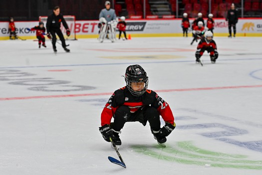 Тренировка воспитанников Хоккейной Академии «Авангард» 2019 года рождения на G-Drive Арене
