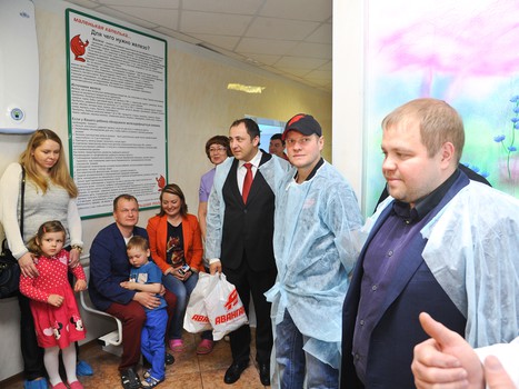 "Авангард" устроил праздник для юных болельщиков из ООДКБ