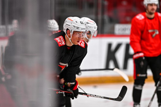 Раскатка «Авангарда» перед матчем в Челябинске