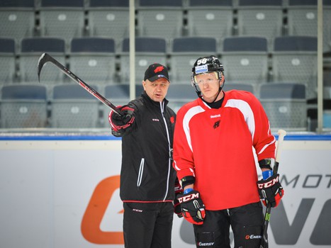 Раскатка "Авангарда" перед матчем с "Адмиралом"