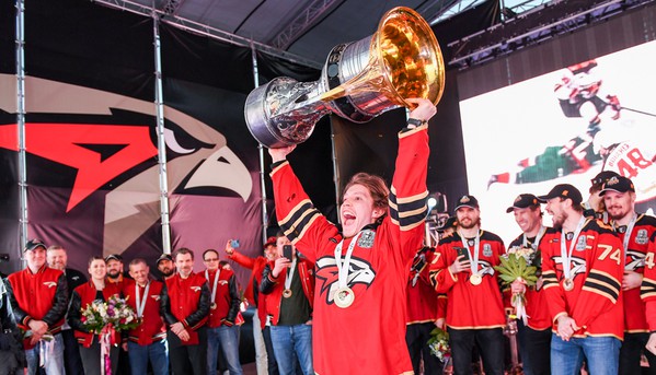 Чествование чемпионов в Омске | «Авангард» — обладатель Кубка Гагарина (ВИДЕО+ФОТО)