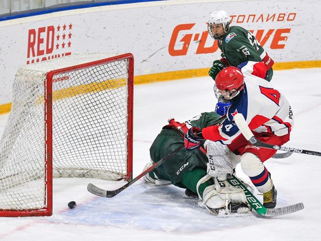 Заключительный день финала Первенства ЮХЛ в Омске