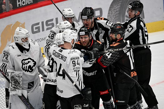 15.02.2026. «Авангард» - «Трактор» 6:2