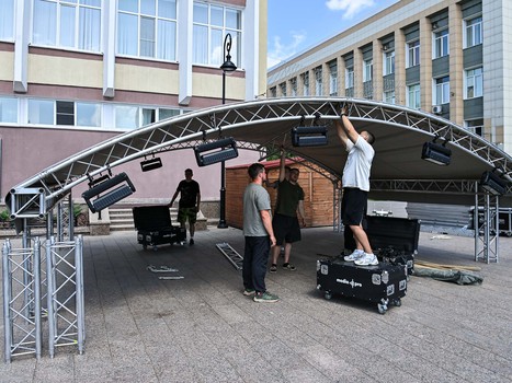 Артём Блажиевский на вечеринке Буэнос Летос