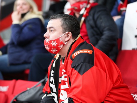 18.03.2021. 1/2 финала, 1 матч. «Авангард» - «Металлург» Мг 2:5