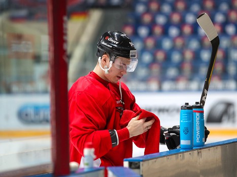 Раскатка «Авангарда» перед четвертым матчем серии с «Барысом»