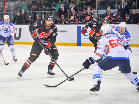 07.12.2017. "Авангард" - "Лада" 4:2