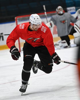 Раскатка «Авангарда» перед матчем в Астане