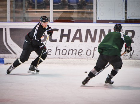Раскатка "Авангарда" перед товарищеским матчем со сборной Италии