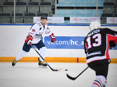 "Офисные Ястребы" - Правительство Омской области 9:2