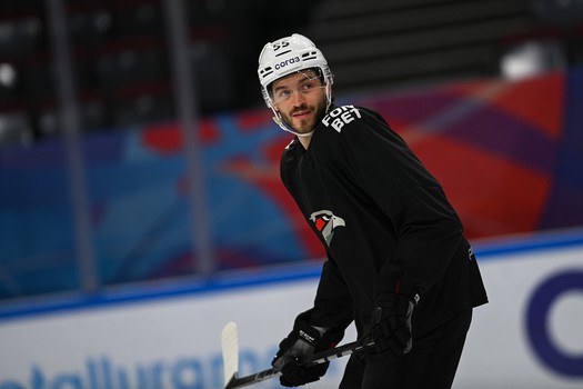 Тренировка «Авангарда» перед матчем в Магнитогорске