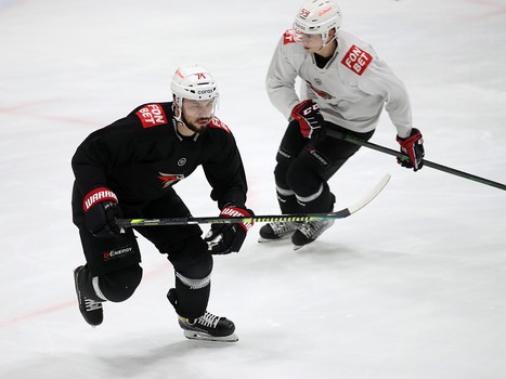 Тренировка «Авангарда» перед первым матчем серии с «Ак Барсом»