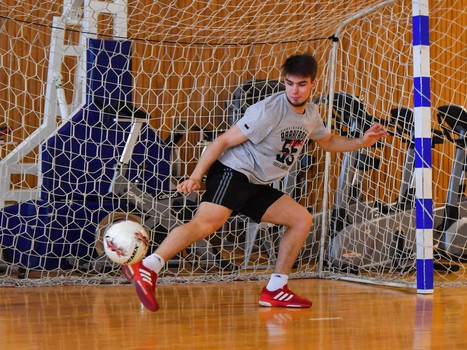 Новогодние игры "Авангарда": Стась vs Минеев