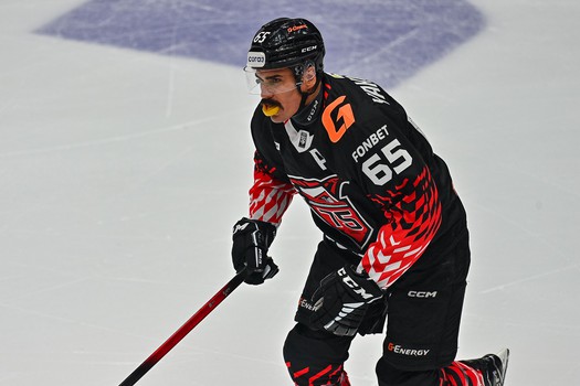 07.12.2025. «Авангард» - «Спартак» 7:5