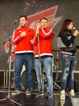 "Территория Авангарда". Часть 1. Площадь у "Арены Омск"