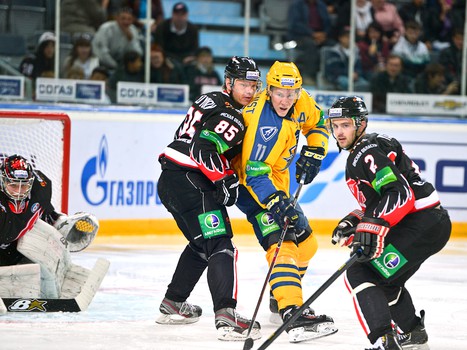 12.09.2013 "Авангард" - "Атлант" 4:3