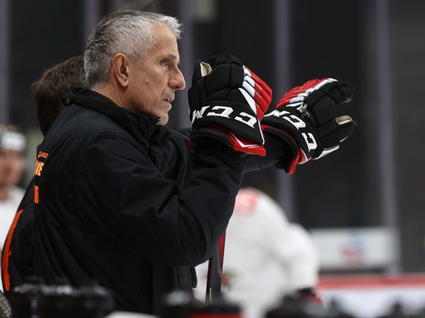 Тренировка «Авангарда» перед матчем с «Салаватом Юлаевым»