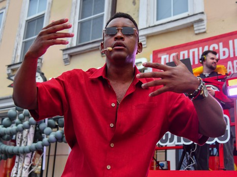 Александр Волков на вечеринке Буэнос Летос