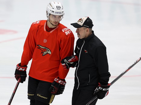 Тренировка «Авангарда» перед матчем в Новосибирске