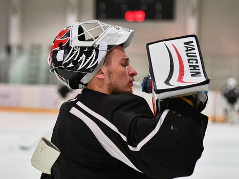 Ледовая тренировка "Авангарда"