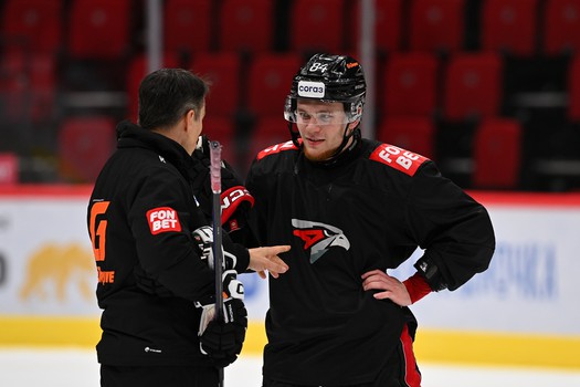 Первая тренировка Владимира Ткачева с основным составом