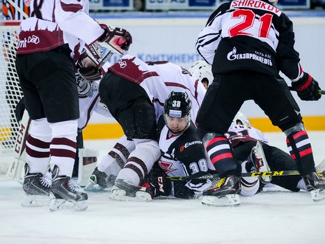 12.11.2015. "Авангард" - "Динамо" Р 2:3Б